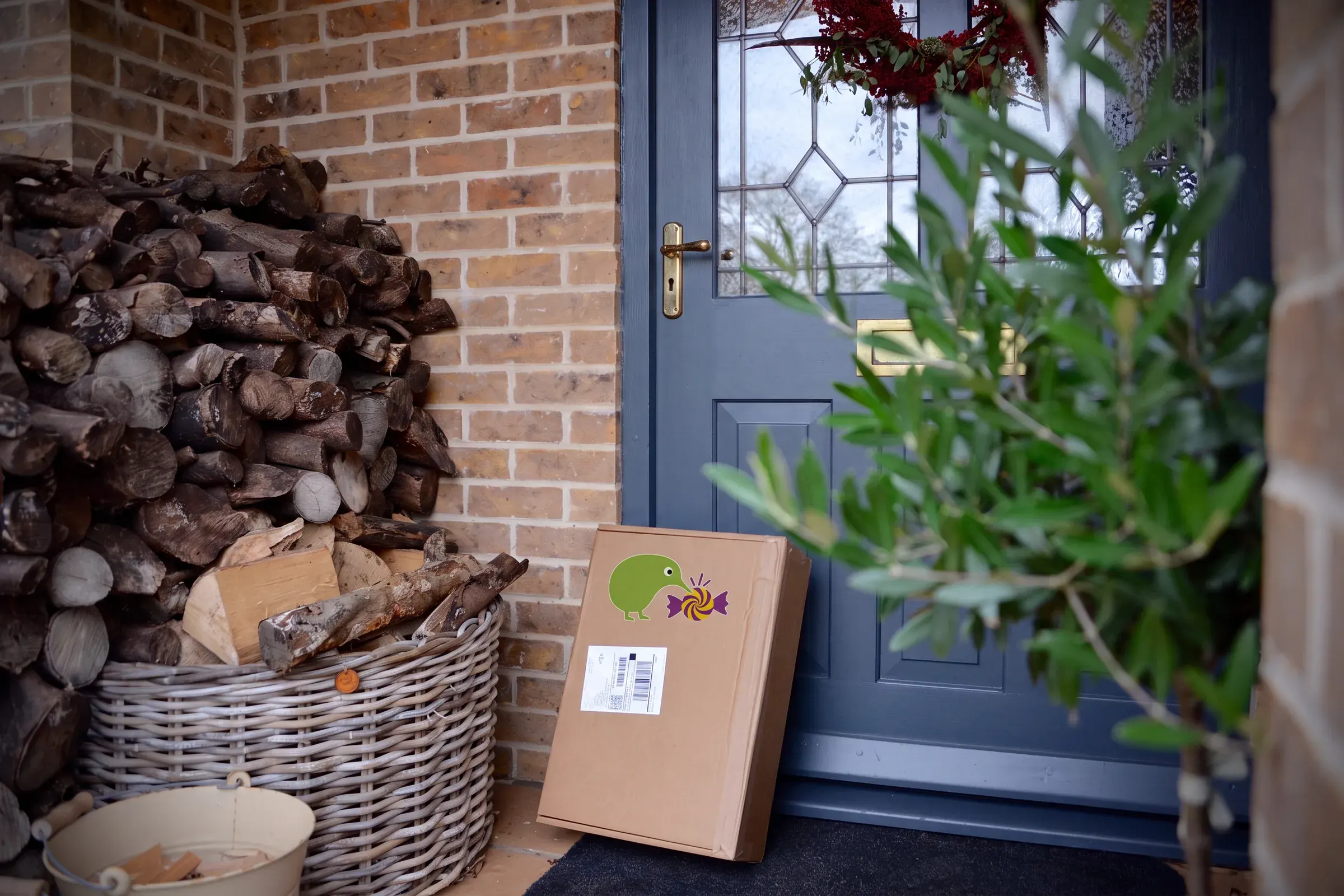 A KiwiKandy parcel left at a front door