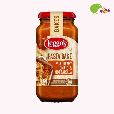 Leggo's Creamy Tomato Mozzarella Pasta Bake