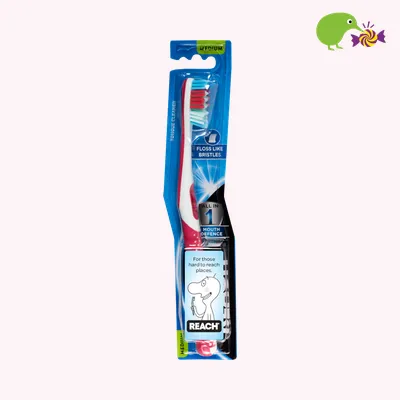Reach Medium Toothbrush